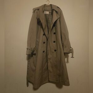 Classic Tan Double-Breasted Trench Coat